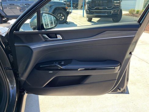 Used 2025 Kia K5 EX image 30