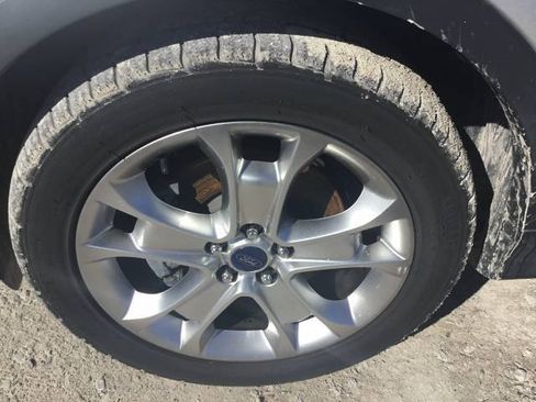 Used 2013 Ford Escape SEL FWD image 9