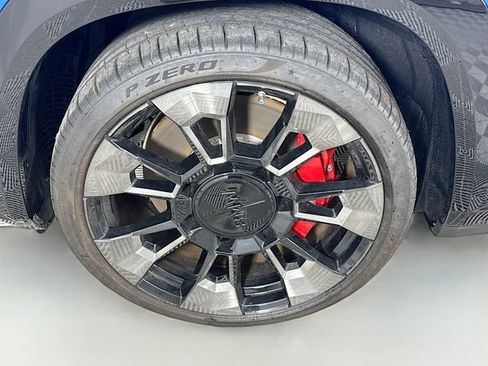 Used 2024 BMW XM Label Red AWD/4WD image 31