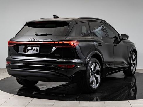 Used 2025 Audi Q6 e-tron Premium Plus w/ Premium Plus AWD/4WD image 10