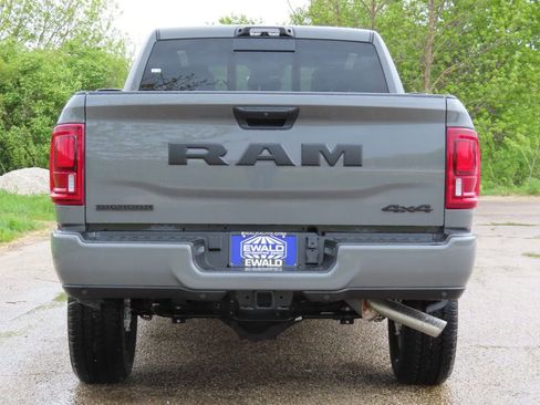New 2026 RAM 2500 Big Horn AWD/4WD image 22
