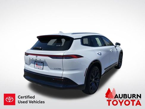 Certified 2025 Toyota Crown Signia w/ Advanced Technology Package AWD/4WD image 8