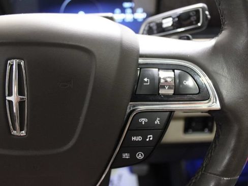 Used 2022 Lincoln Navigator L Reserve AWD/4WD image 43