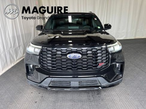 Used 2025 Ford Explorer ST AWD/4WD image 34