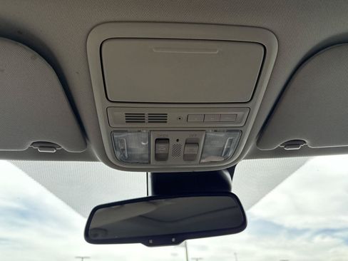 Used 2014 Honda Odyssey EX-L image 42