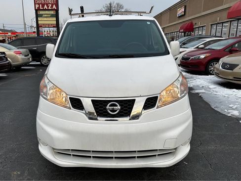 Used 2015 Nissan NV200 SV w/ Technology Package image 2