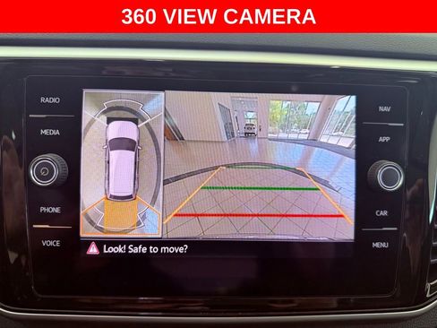 Used 2022 Volkswagen Atlas SEL Premium AWD/4WD image 9