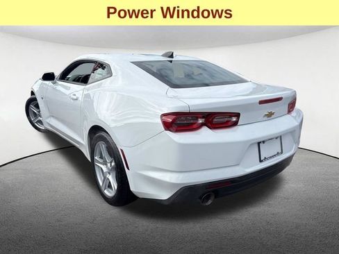 Certified 2024 Chevrolet Camaro LT RWD image 11