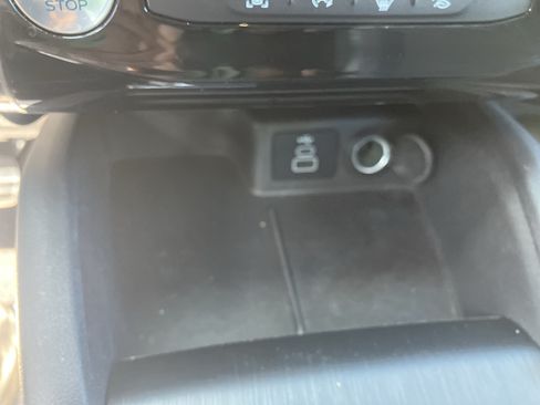 Used 2024 Ford Escape ST-Line w/ Tech Pack #1 AWD/4WD image 29