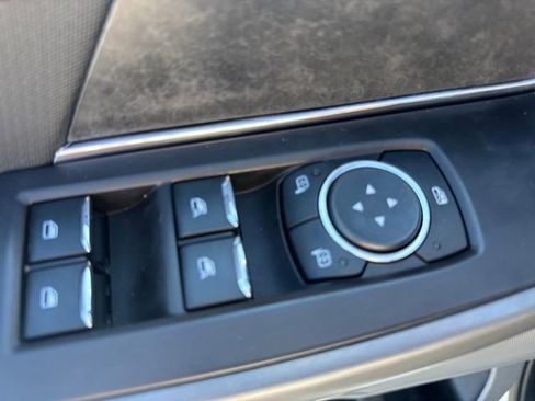 Used 2024 Ford F150 XLT w/ Mobile Office Package image 13