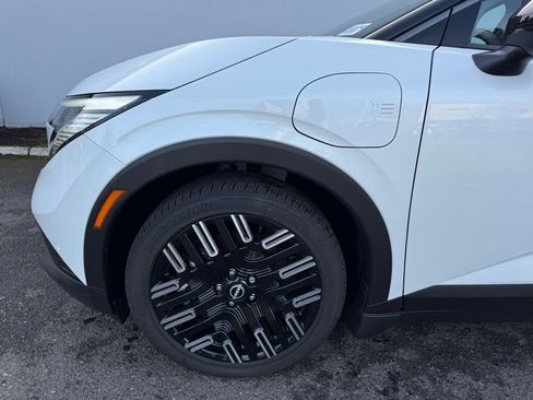 New 2026 Nissan Leaf Platinum+ w/ Cargo Package (Platinum+) image 11