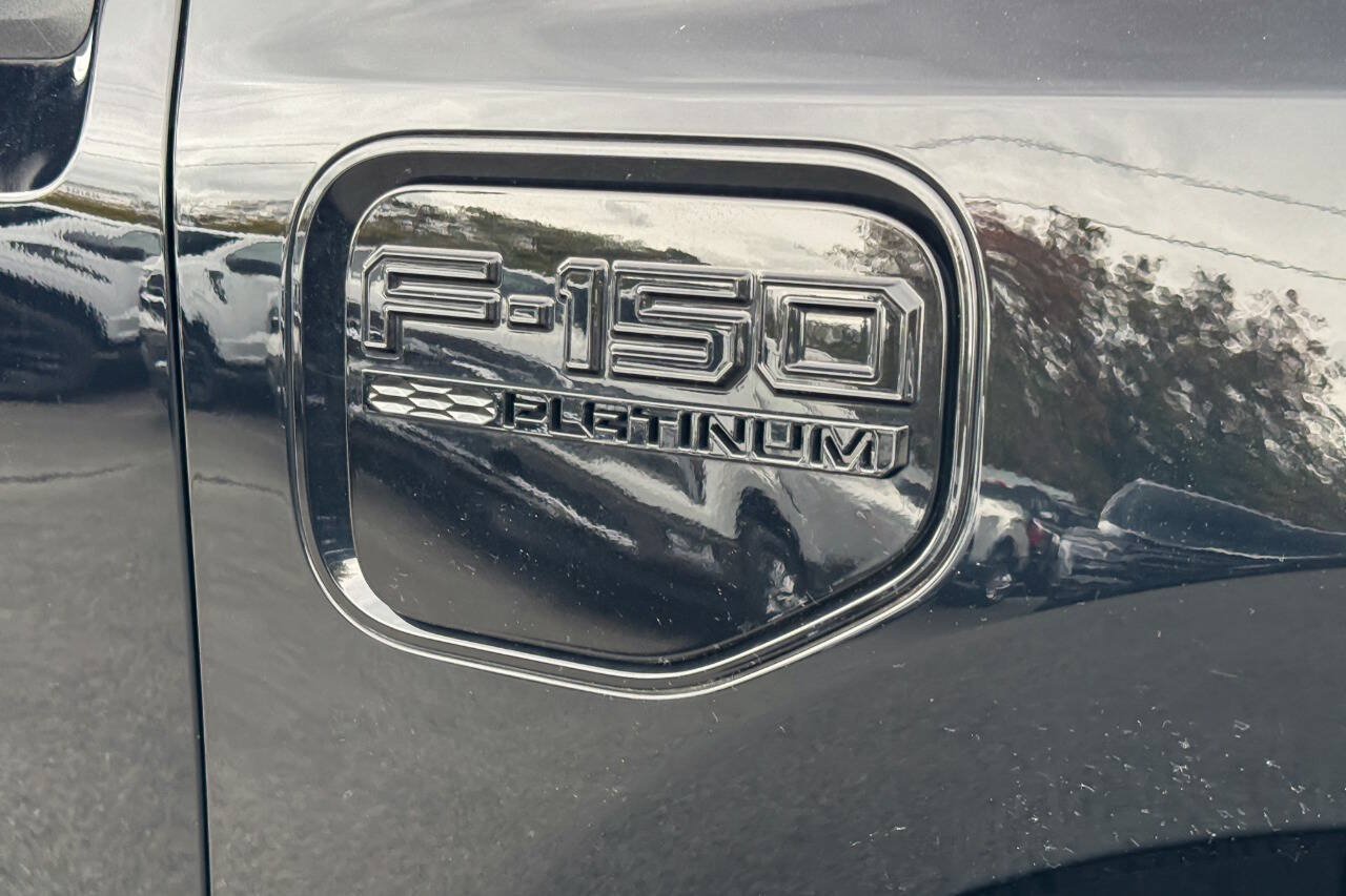 Used 2023 Ford F150 Lightning Platinum AWD/4WD image 11