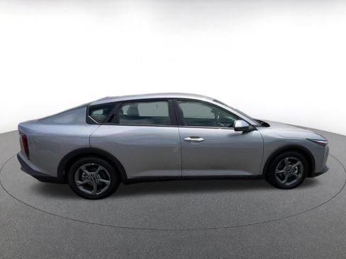 Used 2025 Kia K4 FWD image 16