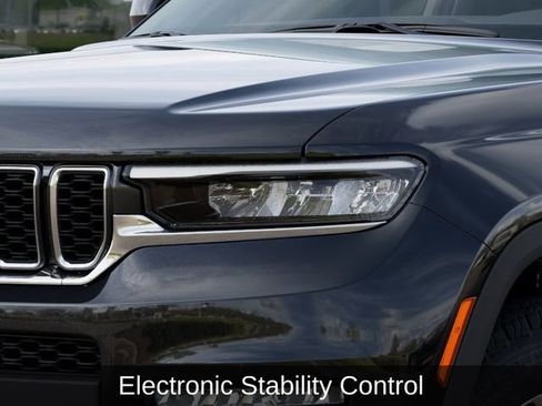 New 2025 Jeep Grand Cherokee L Limited image 12