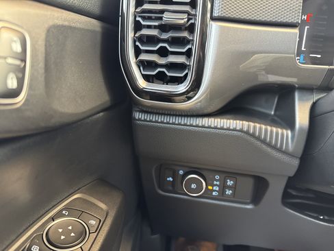 Used 2024 Ford Ranger XLT w/ FX4 Off-Road Package image 34