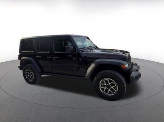Used 2025 Jeep Wrangler Unlimited Rubicon video 2
