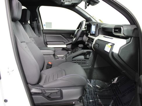 Used 2024 Toyota Tacoma TRD Off-Road image 12