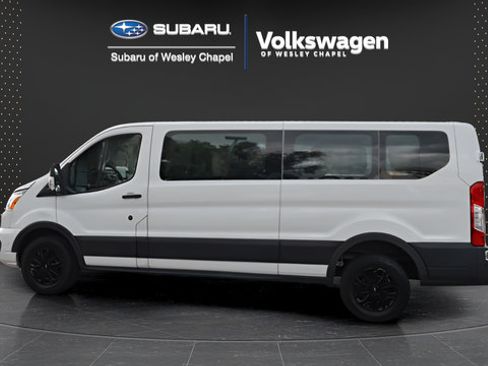 Used 2022 Ford Transit 350 XLT RWD image 5