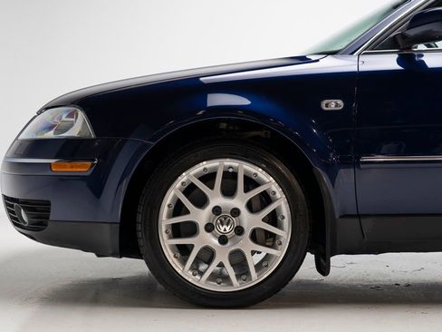 Used 2004 Volkswagen Passat W8 AWD/4WD image 64