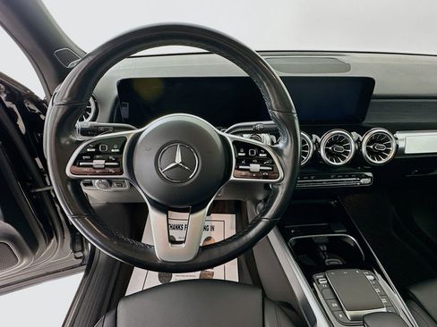 Used 2023 Mercedes-Benz GLB 250 4MATIC image 12