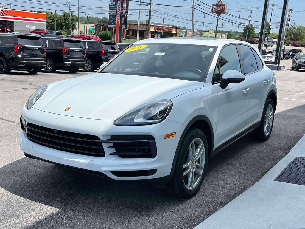 Used 2021 Porsche Cayenne AWD/4WD image 7