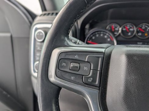 Used 2021 Chevrolet Silverado 1500 LT Trail Boss w/ Convenience Package II image 12