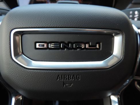 New 2026 GMC Acadia Denali w/ Super Cruise Package FWD image 22