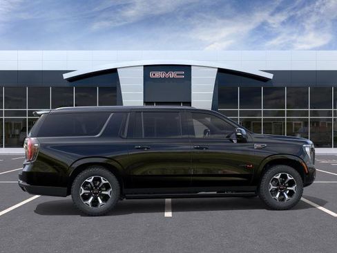 New 2026 GMC Yukon XL AT4 w/ AT4 Premium Plus Package AWD/4WD image 29
