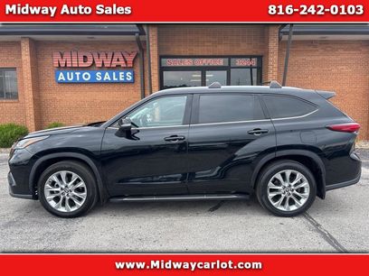 Used 2021 Toyota Highlander Limited