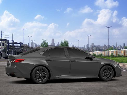 New 2026 Toyota Camry SE FWD image 11