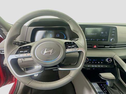 New 2026 Hyundai Elantra SEL Sport Premium FWD image 10