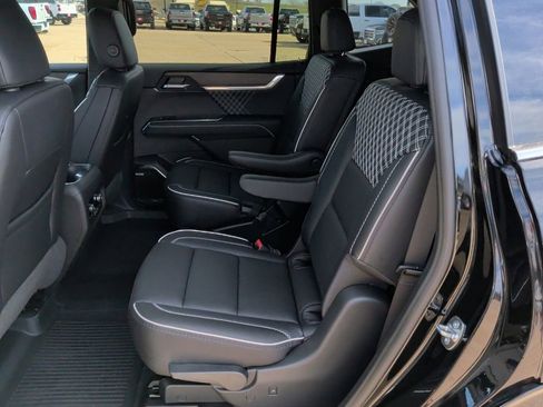 New 2026 GMC Acadia Denali w/ Super Cruise Package image 35