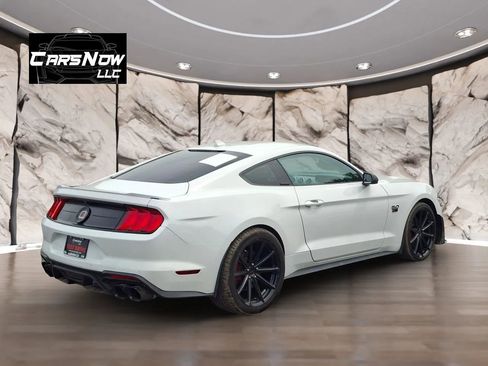 Used 2021 Ford Mustang GT RWD image 6