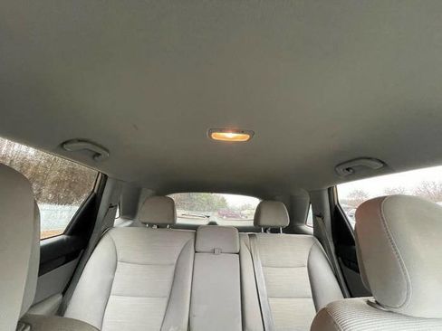 Used 2014 Kia Sorento LX image 32