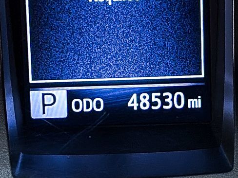 Used 2021 Toyota Tacoma TRD Off-Road w/ Technology Package RWD image 33