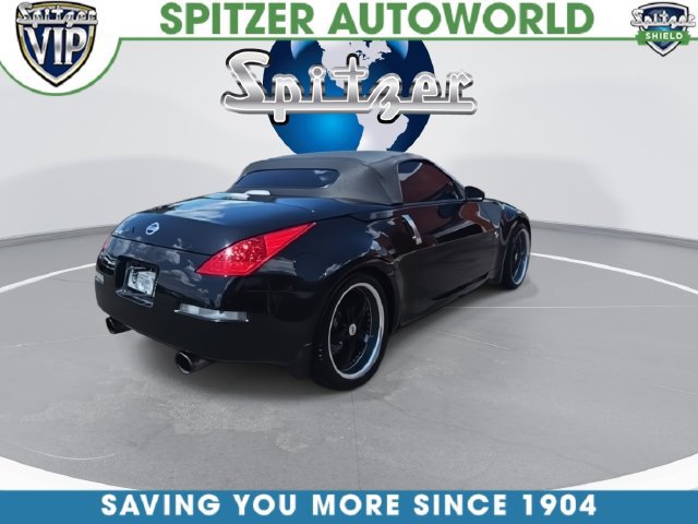 Used 2006 Nissan 350Z Grand Touring RWD image 14