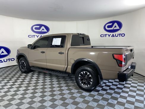 Used 2021 Nissan Titan PRO-4X w/ Pro-4x Convenience Package AWD/4WD image 5
