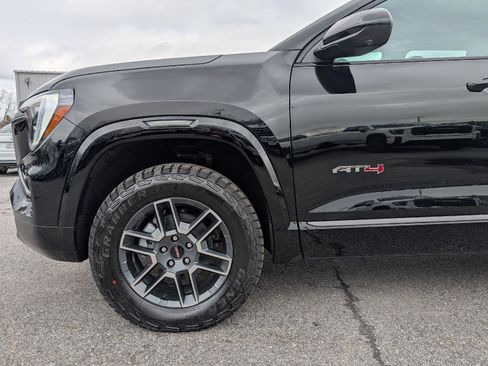 New 2026 GMC Terrain AT4 w/ Convenience Package III AWD/4WD image 3