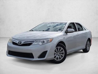 Used 2014 Toyota Camry LE