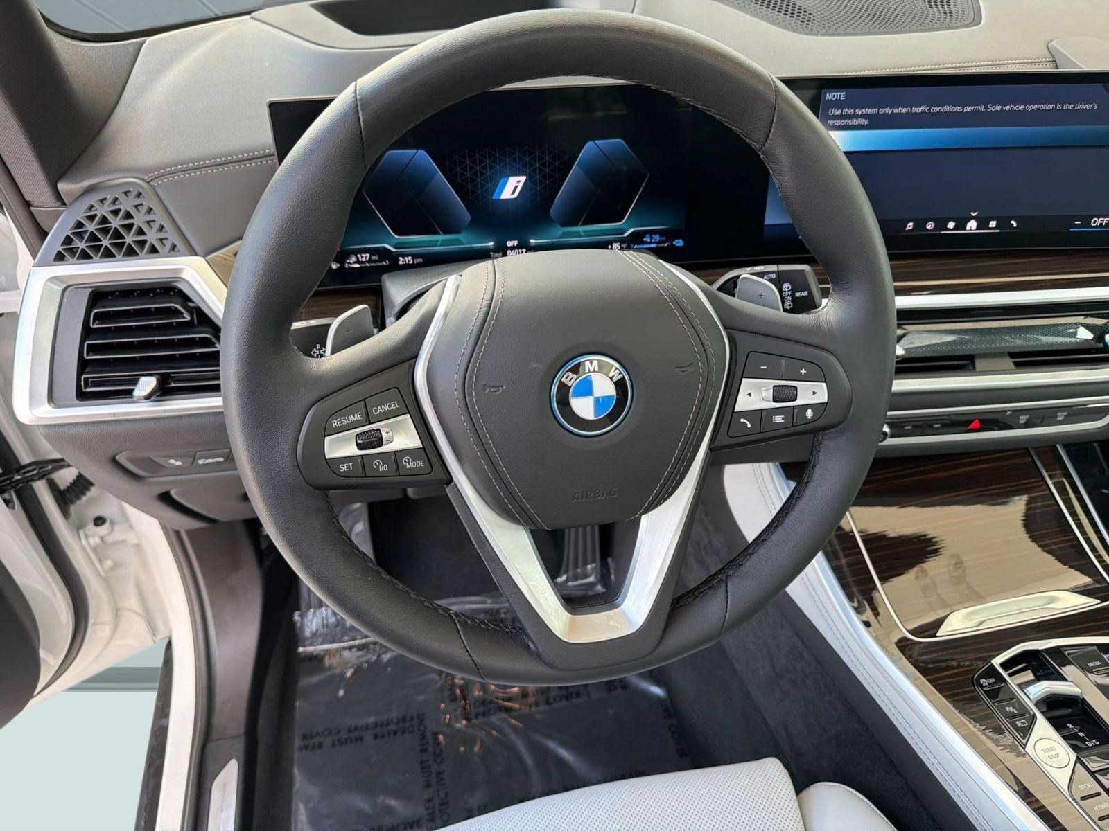 Used 2026 BMW X5 xDrive50e AWD/4WD image 30