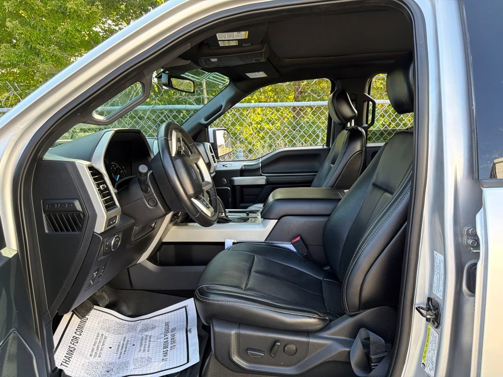 Used 2019 Ford F150 Lariat w/ Equipment Group 502A Luxury AWD/4WD image 20