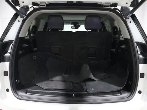 Used 2021 Jeep Grand Cherokee L Limited image 20