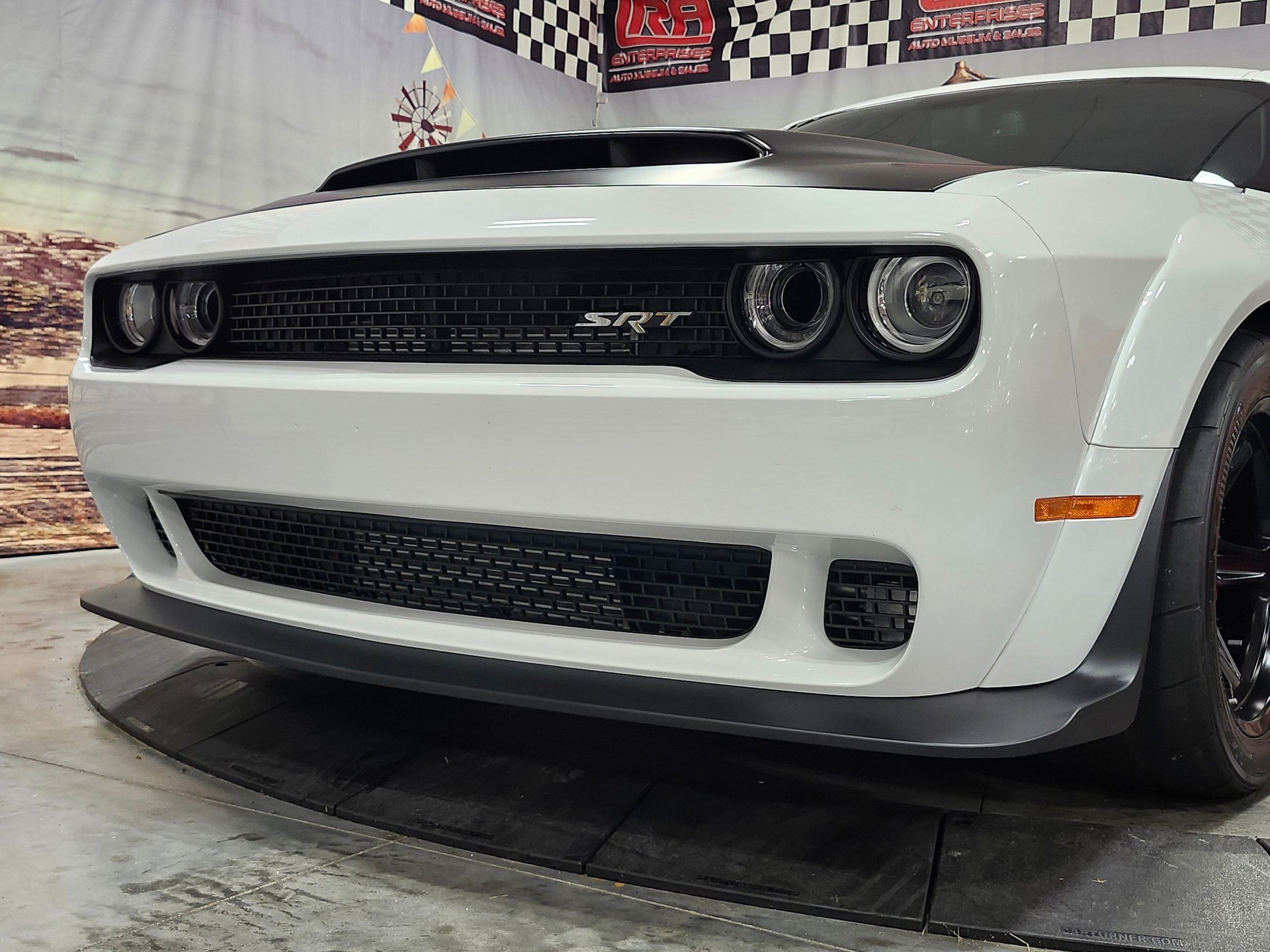 Used 2018 Dodge Challenger SRT Demon RWD image 11