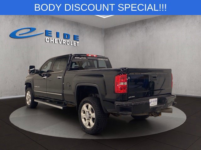 Used 2017 GMC Sierra 2500 Denali w/ Duramax Plus Package AWD/4WD image 12