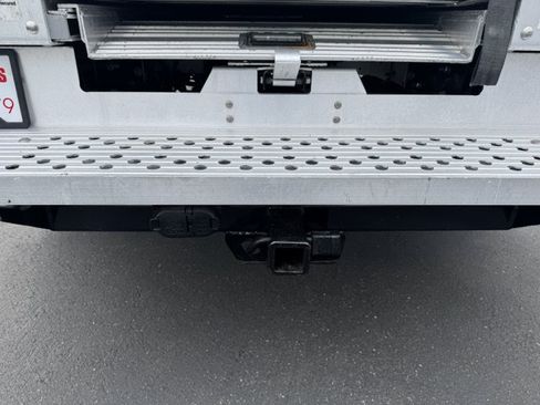 Used 2019 Ford Transit 350 156 DRW RWD image 21