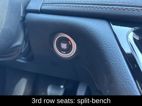 New 2026 Chrysler Pacifica Pinnacle w/ Trailer Tow Group image 29