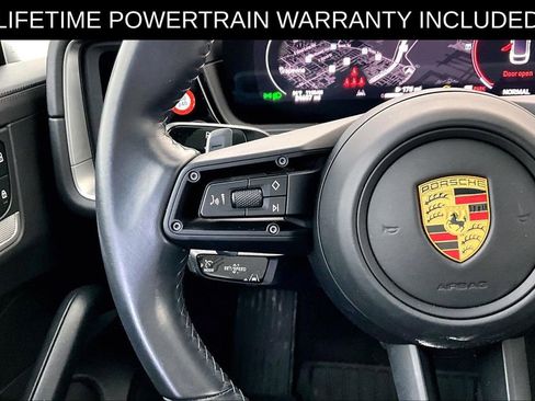 Used 2024 Porsche Cayenne S image 26