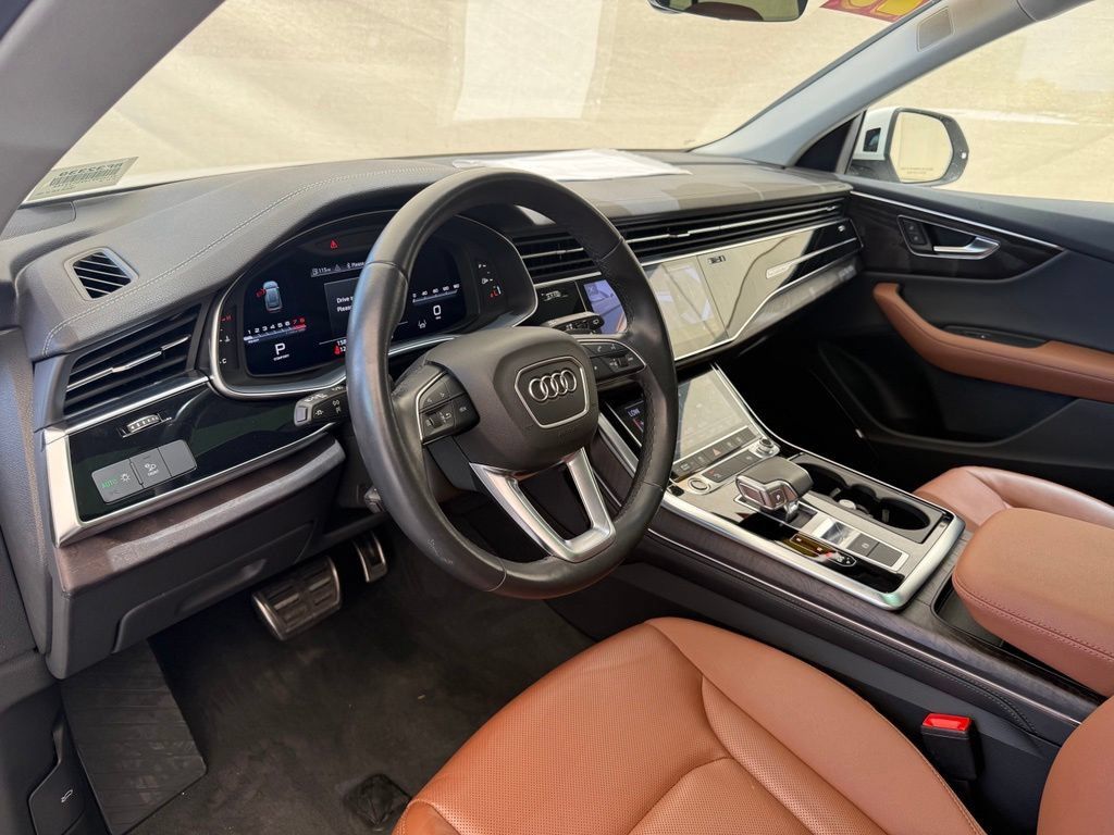 Used 2023 Audi Q8 Premium Plus w/ Premium Plus Package AWD/4WD image 36