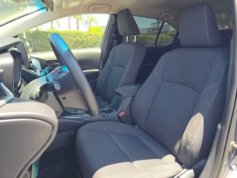 Used 2024 Toyota Corolla LE FWD image 23
