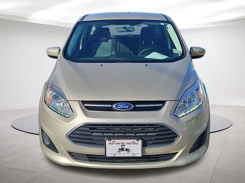 Used 2018 Ford C-MAX SE image 2